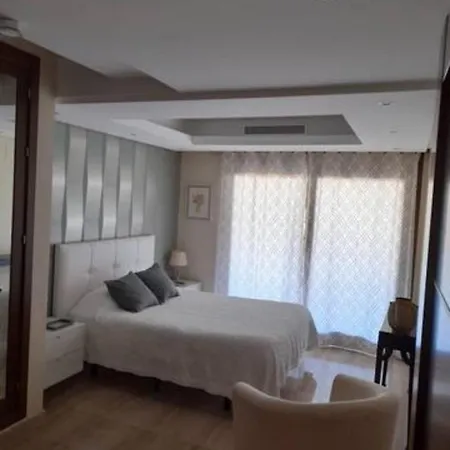 Bahia De La Plata-exclusive Seafront Apartment-4pax Lejlighed Estepona