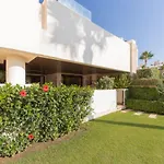 Bahia De La Plata-exclusive Seafront Apartment-4pax